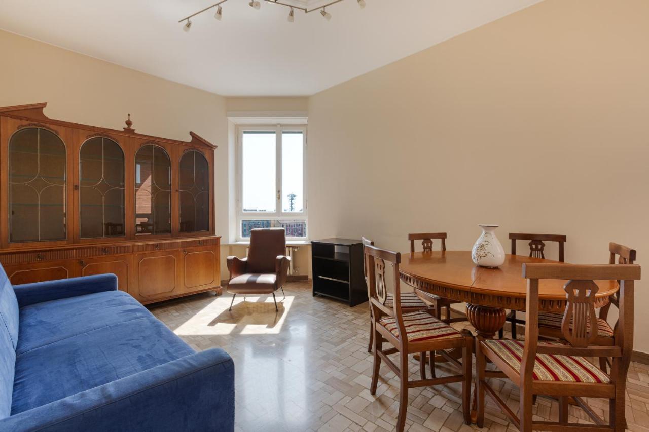 Milano - Roomy Apartment 300 M From M3 Affori Fn! Exterior photo